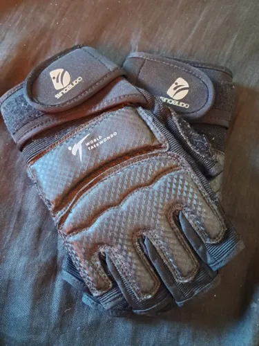 Luva de taekwondo