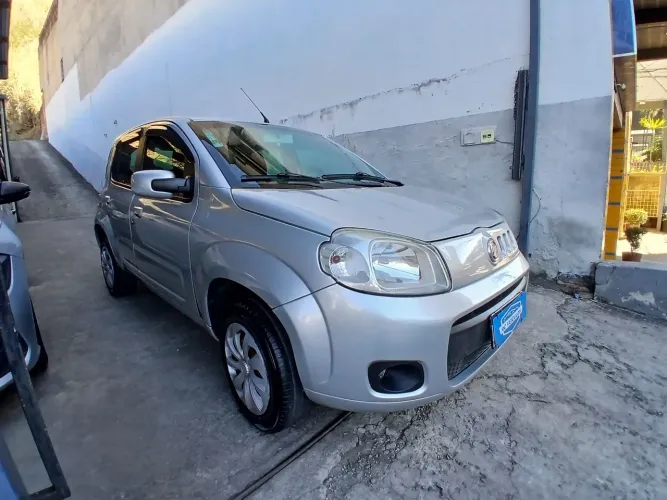 Fiat Uno Vivace Celeb. 1.0 EVO F.flex 8V 5P 2012