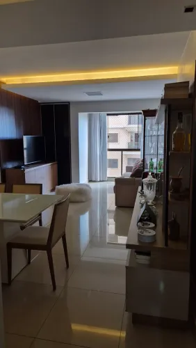 Aluga-se lindo e charmoso apartamento de 3 quartos mobiliado e reformado em Águas Claras 