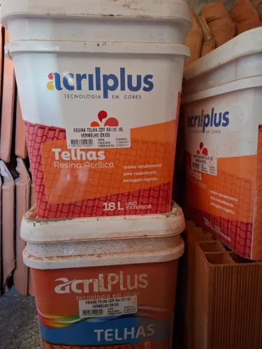 Vendo essa resina para telhado 
