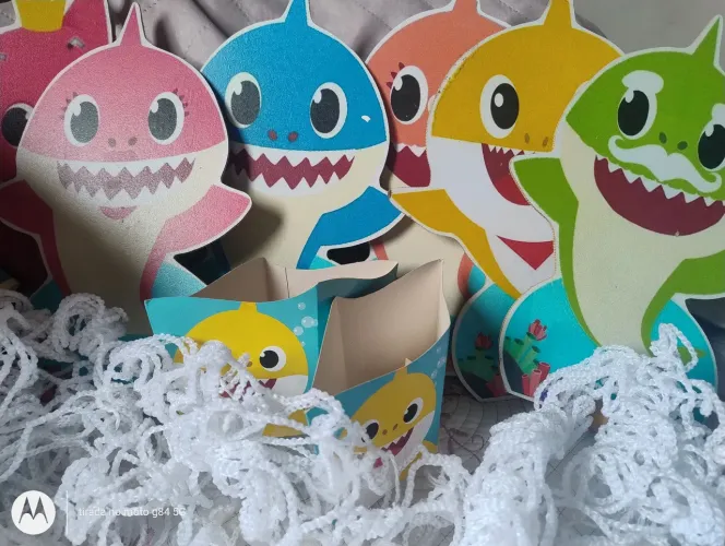 Baby shark decoração completa de festa e fantasia tam2