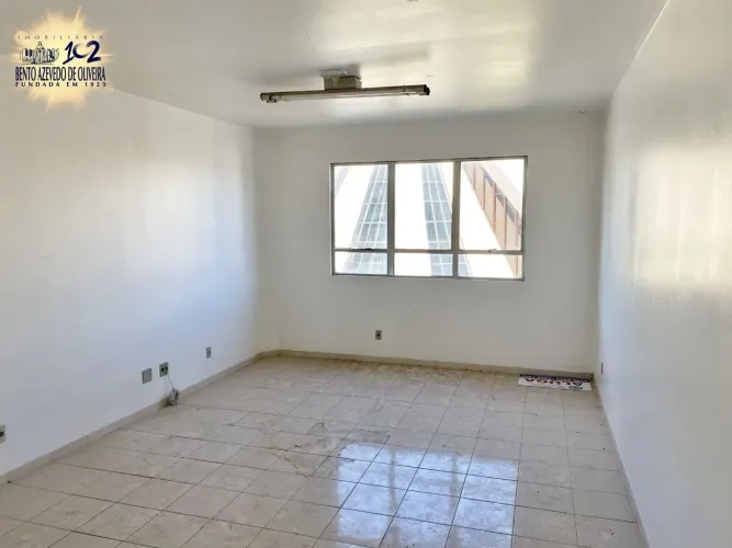 Sala Comercial perto do Carrefour Assis Brasil