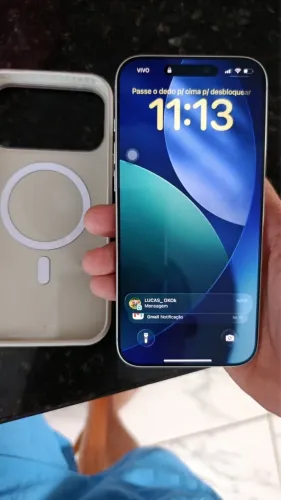iPhone 17 Pro Max prata