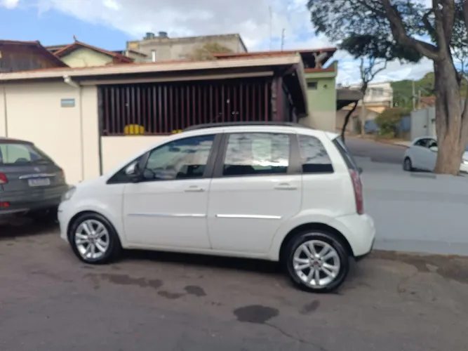 Fiat Idea Essence 1.6 Flex 16V 5P 2015