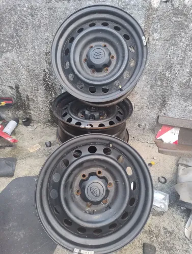 Roda de ferro Hilux aro 16
