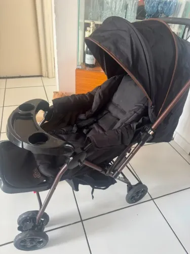 Carrinho de Bebê Cosco Kids Reverse