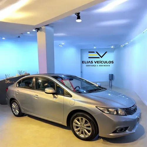 Honda Civic Sedan LXS 1.8/1.8 Flex 16V Mec. 4P 2014