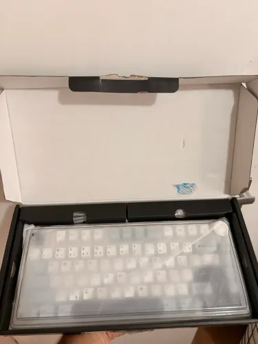 Teclado sem fio Aula F75