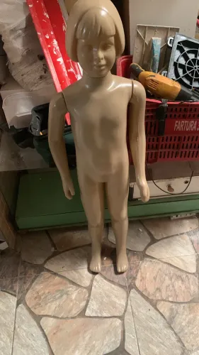 Manequins