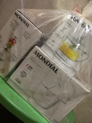 Vendo conjunto de liquidificador batedeira e espremedor de laranja