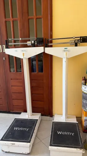 Balança antropométrica mecânica Welmy 300kg