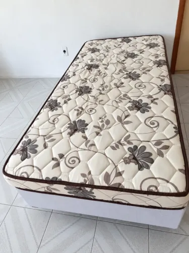 Cama de Solteiro