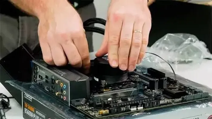 Montagem manutenção Notebook e Computadores