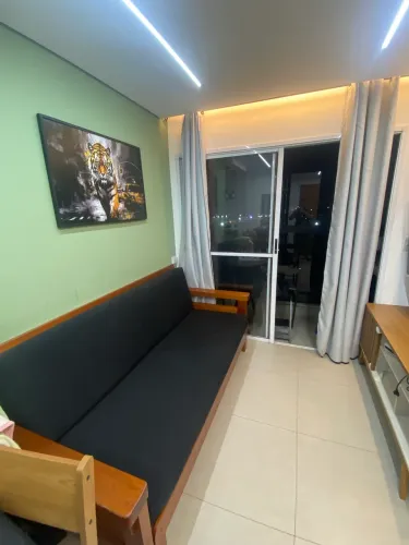 Sofá cama de madeira maciça 