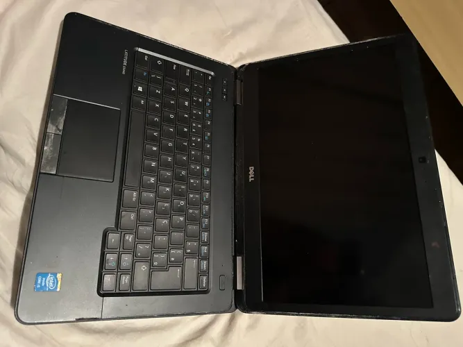 Notebook Dell E5440 Latitude Core I5 4ta 8gb 240gb Ssd 14 Win 10 Pro cor preta
