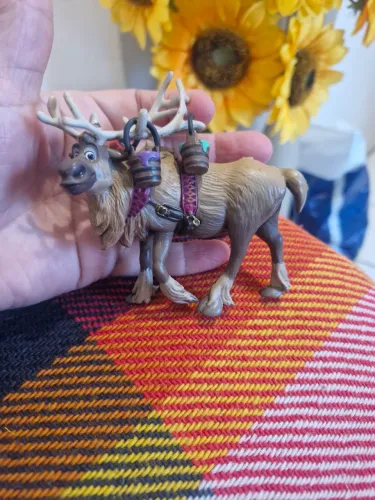 Boneco miniatura rena Sven do Frozen