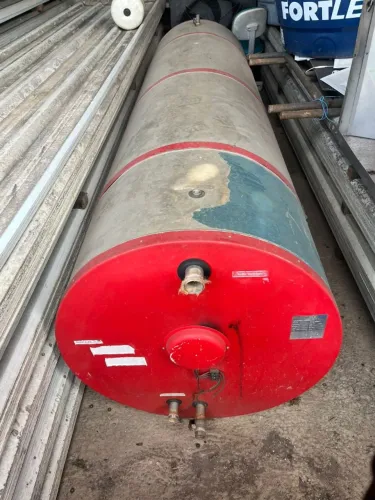 Boiler Solar Alta Pressão Thermotini 1500L / Reservatório Térmico