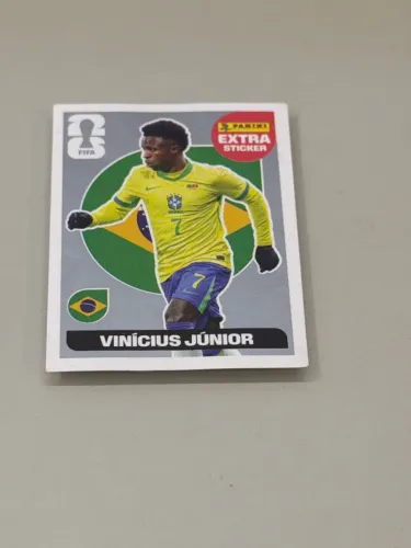 Figurinha vini jr prata