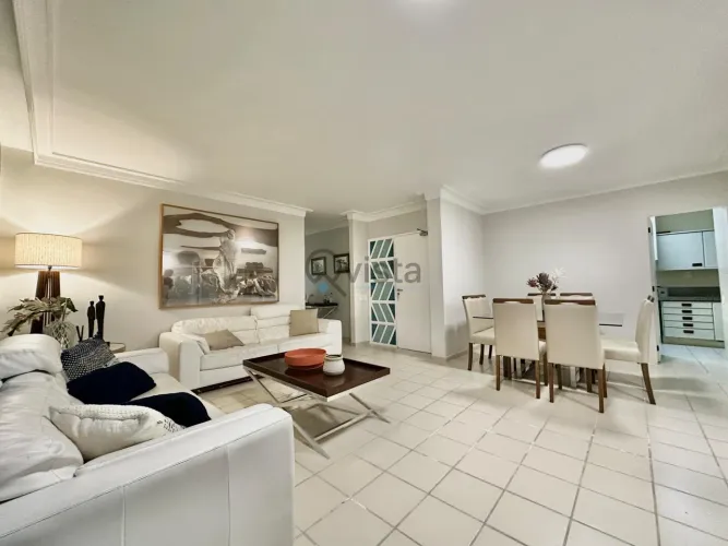 Apartamento para Locação Anual na Enseada no Guarujá / QVista Inteligência Imobiliária Gua
