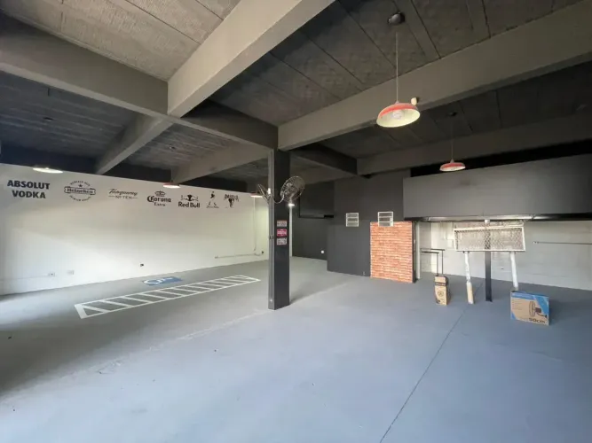 Imóvel para aluguel possui 180 metros quadrados em Coqueiros - Belo Horizonte - MG