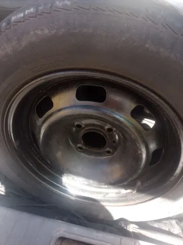 Roda aro 15 com pneu formula evo 195/65 R 15