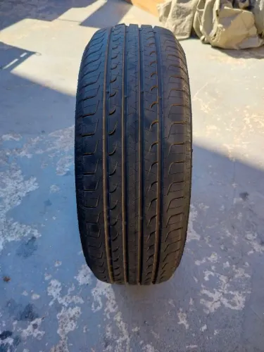 UNIDADE DE PNEU 215/60 R17