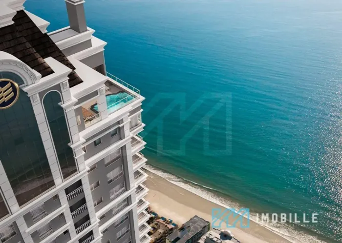 Cobertura Duplex no LAtelier Concept Home em Meia Praia Itapema