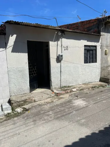 Casa localizada no Benedito Bentes 2