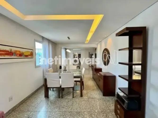 Apartamento mobiliado para locação no Santa Efigênia.