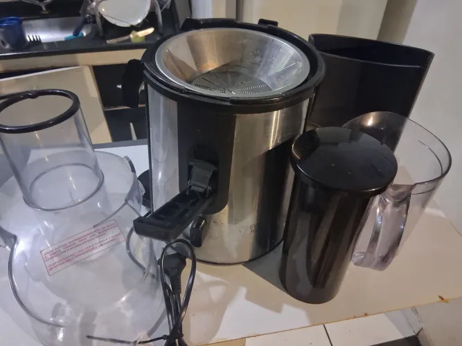 Centrífuga de Alimentos Fama FC600 Inox - Completa e Impecável (Desapego)