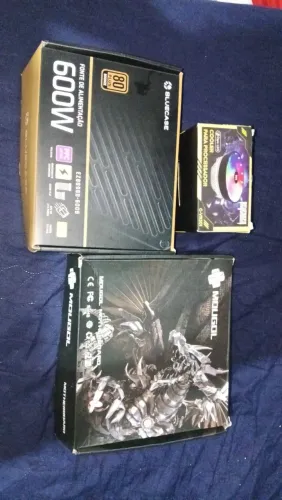 Fonte 600w, placa mãe x99+processador xeon E5 2680 v, cooler rgb em perfeito estado!!