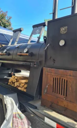 Pit smoker - Kings Barbecue