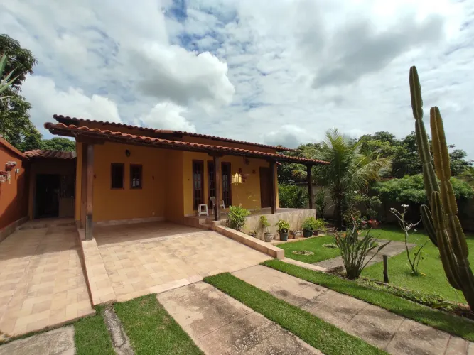Casa à Venda em Tropeiros, Esmeraldas - 3 Quartos, Suíte, Lote de 1.000m², R$ 550.000 - Co