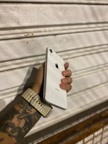 iPhone XR 64gb branco