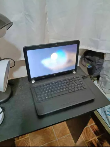 Notebook Hp i3 com HDMI 399$ hj