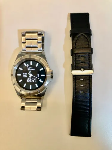 SmartWatch Technos