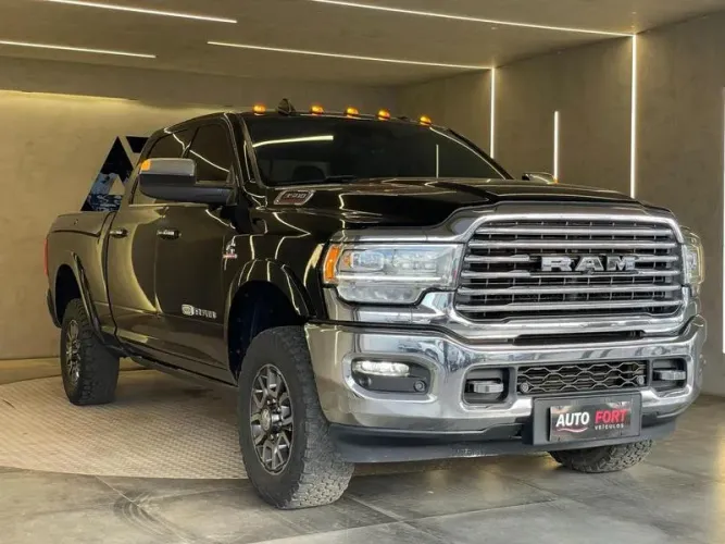 Ram 3500 Limited Longhorn 6.7 TB CD Diesel 2022