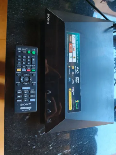 Reprodutor de BLU-RAY+DVD Sony BDP-S1100