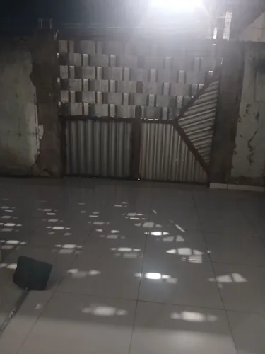 Vendo portão grande
