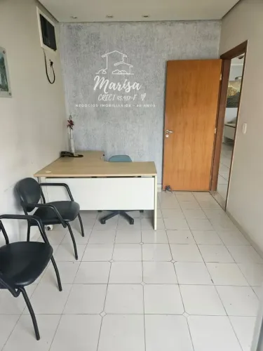 Imóvel para aluguel possui 166 metros quadrados com 4 quartos