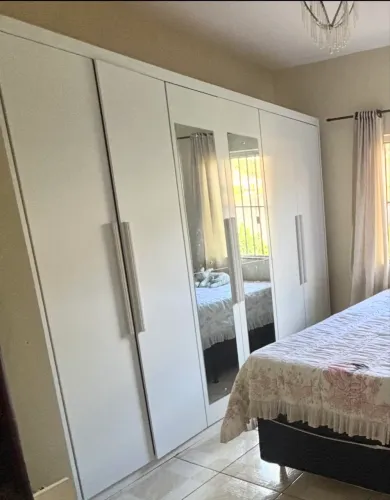 Vendo guarda roupa