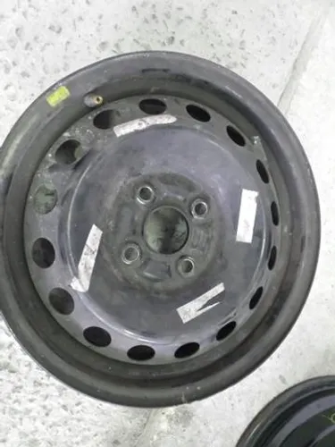 Roda de Ferro aro 14 Preta Chevrolet Prisma 4X100 usada