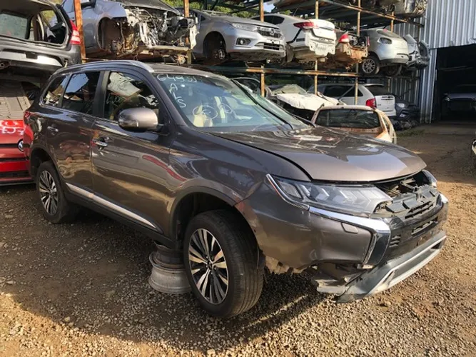 Mitsubishi outlander 2018 2.2 vendido em peças