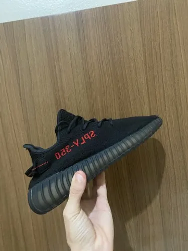 Adidas Yeezy boost 350. Tamanho 40. Novo!