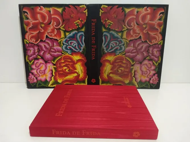 Livro Frida Khalo 