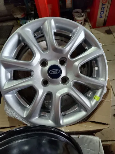 Aro 15 modelo Ecosport em 10x sem juros furacão 4x108 novas