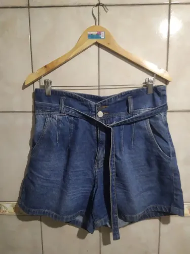 Short jeans feminino revanche