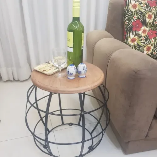 Mesa de apoio puff e banco 