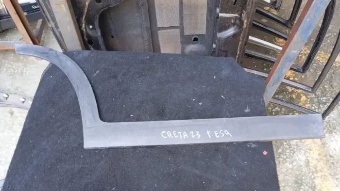 SPOILER PORTA TRASEIRA HYUNDAI CRETA 2024