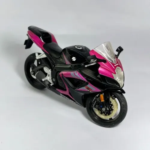 Miniatura Suzuki GSX-R Maisto 1:12